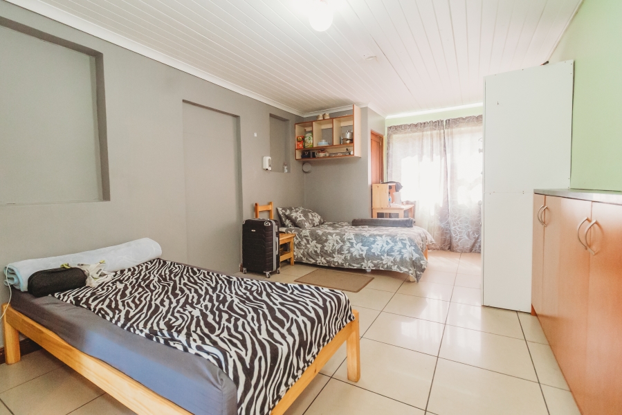 12 Bedroom Property for Sale in Bergsig Western Cape